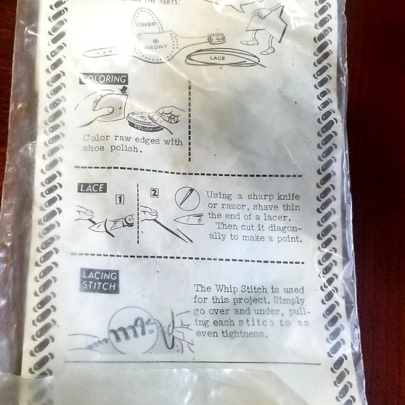 9 Vintage Recipe Holder kits & 1 Leather Wrist Coin Pouch kit. Crafts for kids - Picture 5 of 8